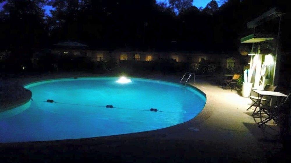 The Saugatuck Retro Resort Eksteriør bilde