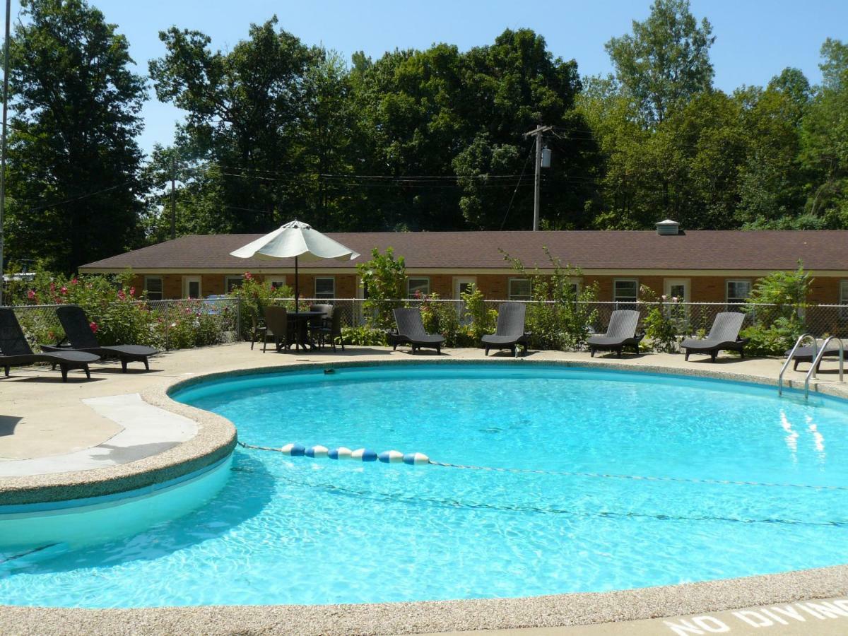 The Saugatuck Retro Resort Eksteriør bilde